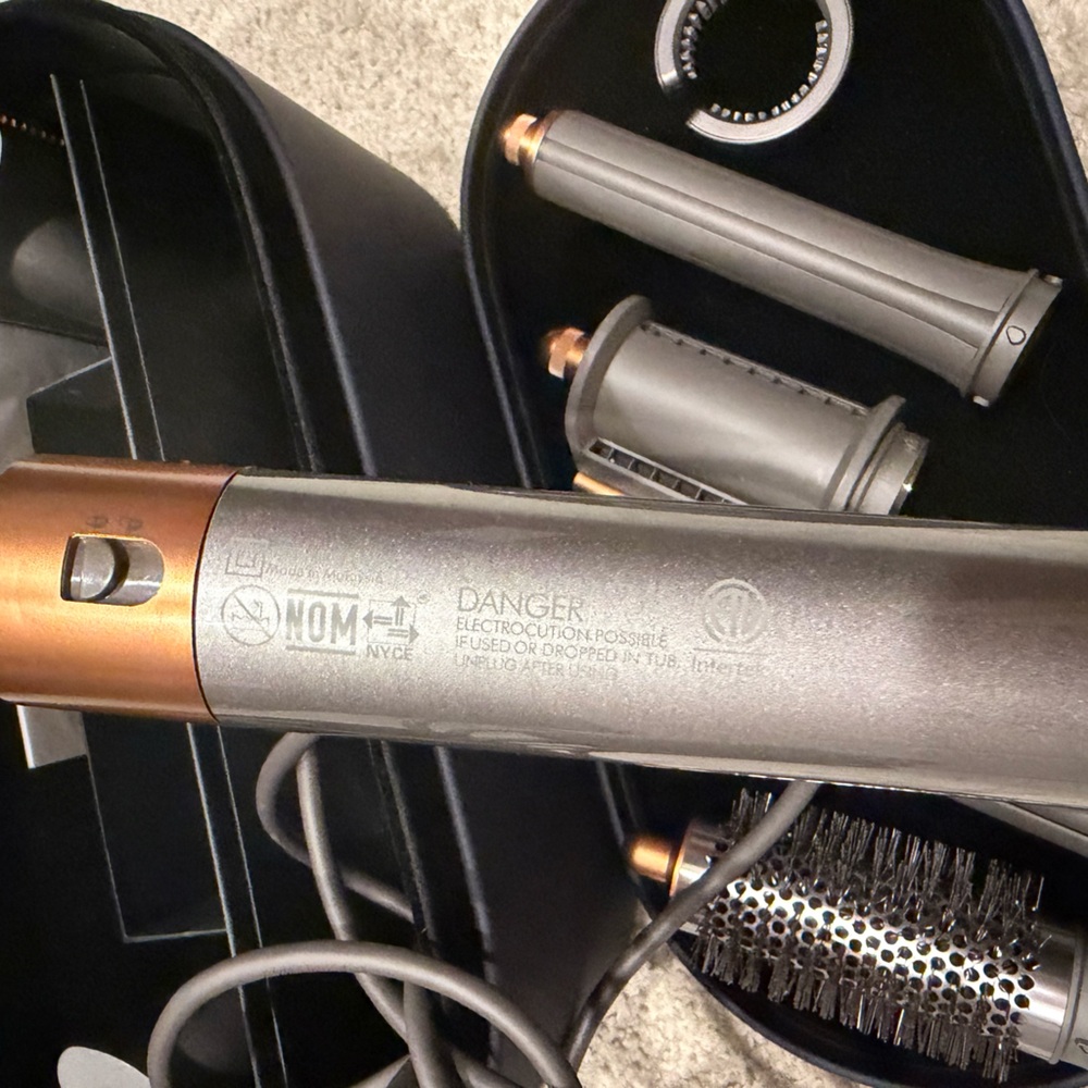 Dyson Airwrap Multi-Styler Complete Long - Picture 10 of 12